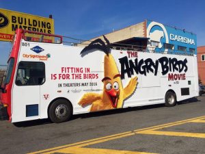 La campagna in 3D per Angry Birds sugli autobus