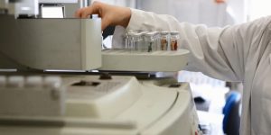 Il laboratorio di Carta Stampa dove si studiano gli imballi eco sostnibili
