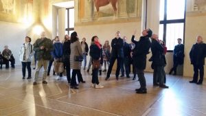 Un invito a 'guardare in alto' non solo al Palazzo Te ma anche nella vita d'azienda