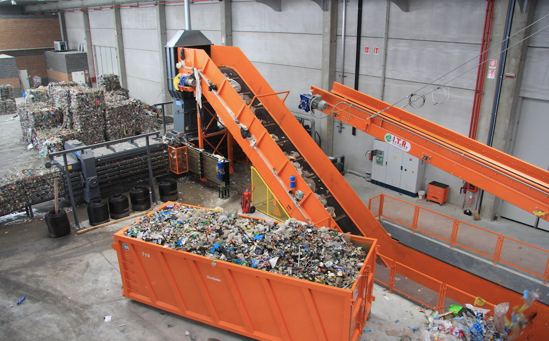 recycling-factory_plastic