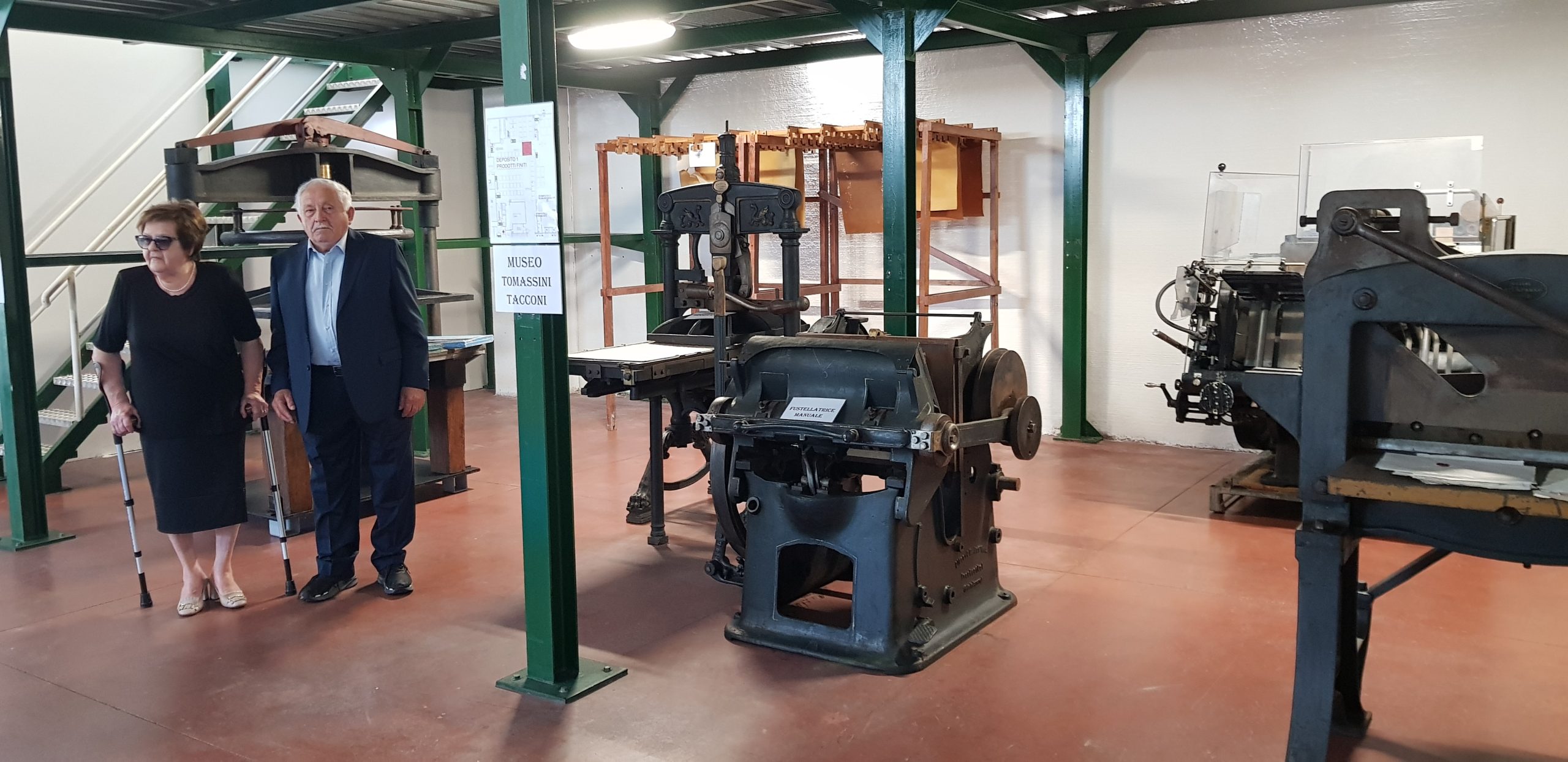 Tecnocarta una cartotecnica anomala