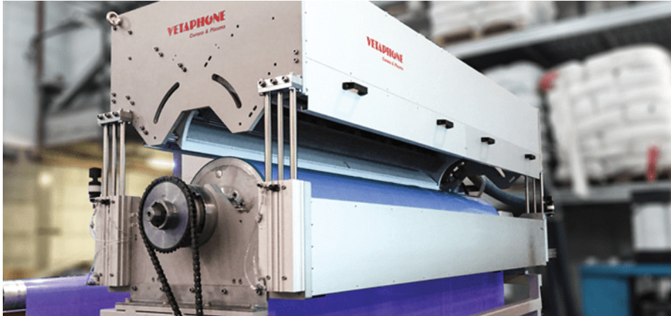 Trattamento al plasma per inchiostri base d'acqua